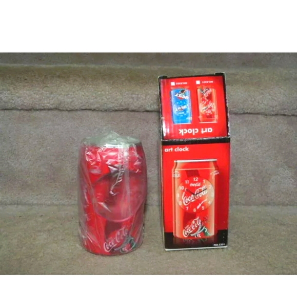 Coca cola art clock - Picture 1 of 7